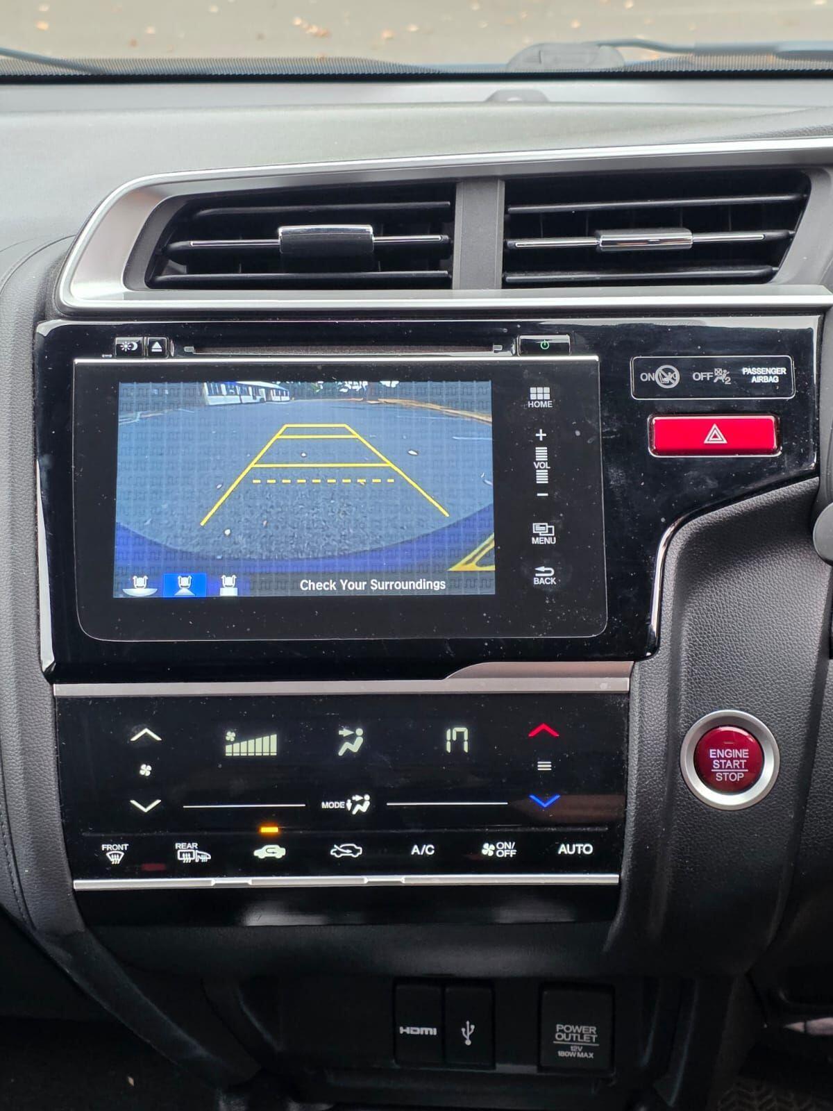 2016 Honda Jazz — photo 30